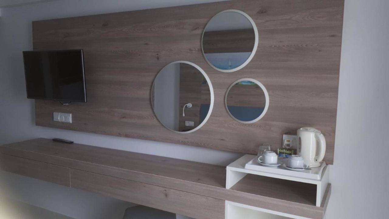 איה נאפה Karousos Beach Rooms מראה חיצוני תמונה